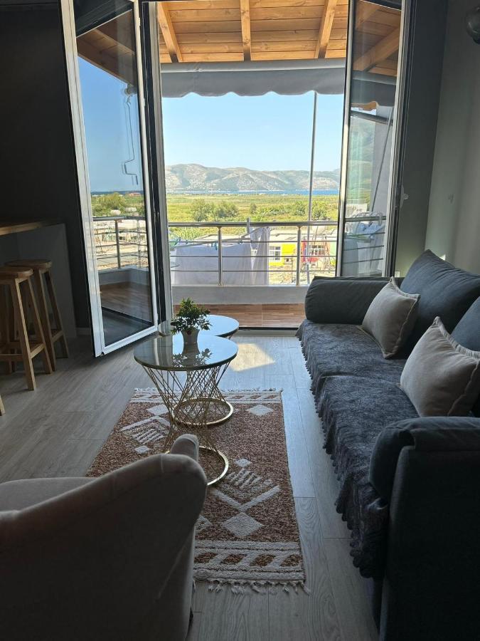 Apartment Yseni *